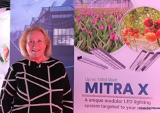 Wendy Marijnissen has joined the Dutch team of Heliospectra. At this trade show, they put the Mitra X in the spotlight, which has many advantages. For example, the possibilities of this modular LED lighting system extend up to 1500W, it is remotely dimmable, and has a flexible spectrum. Just to name a few of the possibilities.